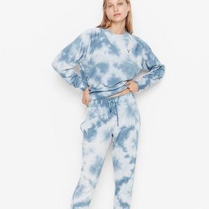 Victoria’s Secret Cotton tie dye Sweat Set Sweatshirt Sweatpants Set